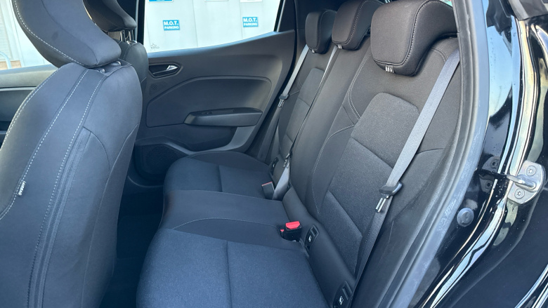 Renault Clio 1.0 TCe 90 Evolution 5dr Petrol Hatchback